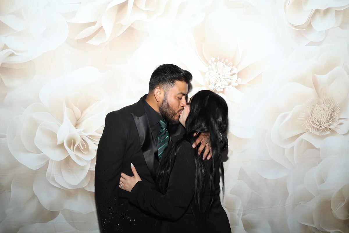 Dulce's Sixteen photo booth event by Studio RDRGZ LA