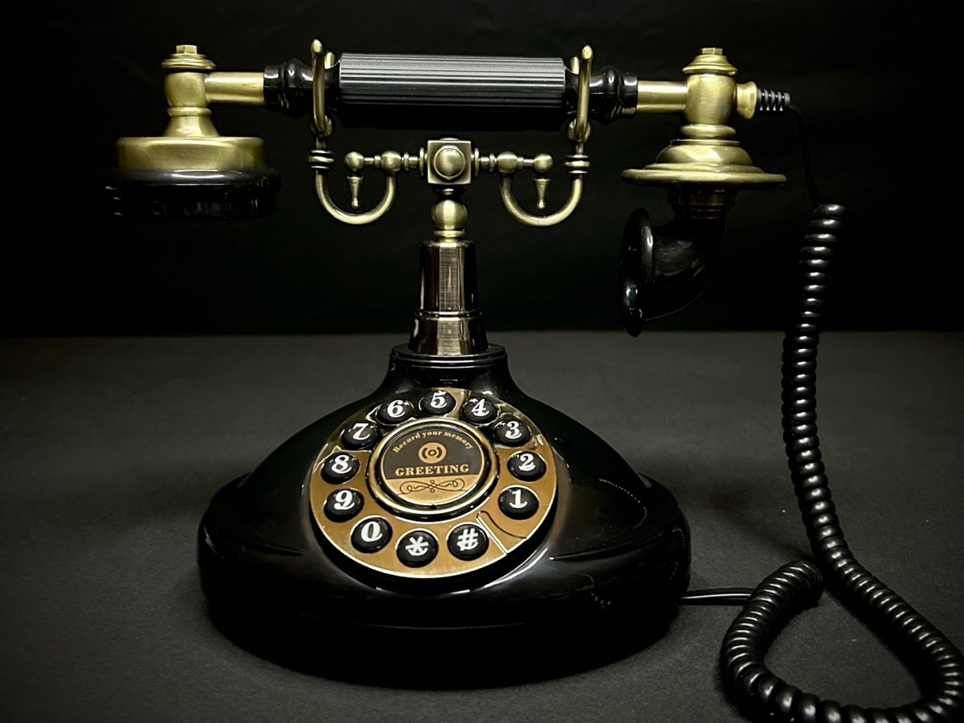 Audio guestbook phone