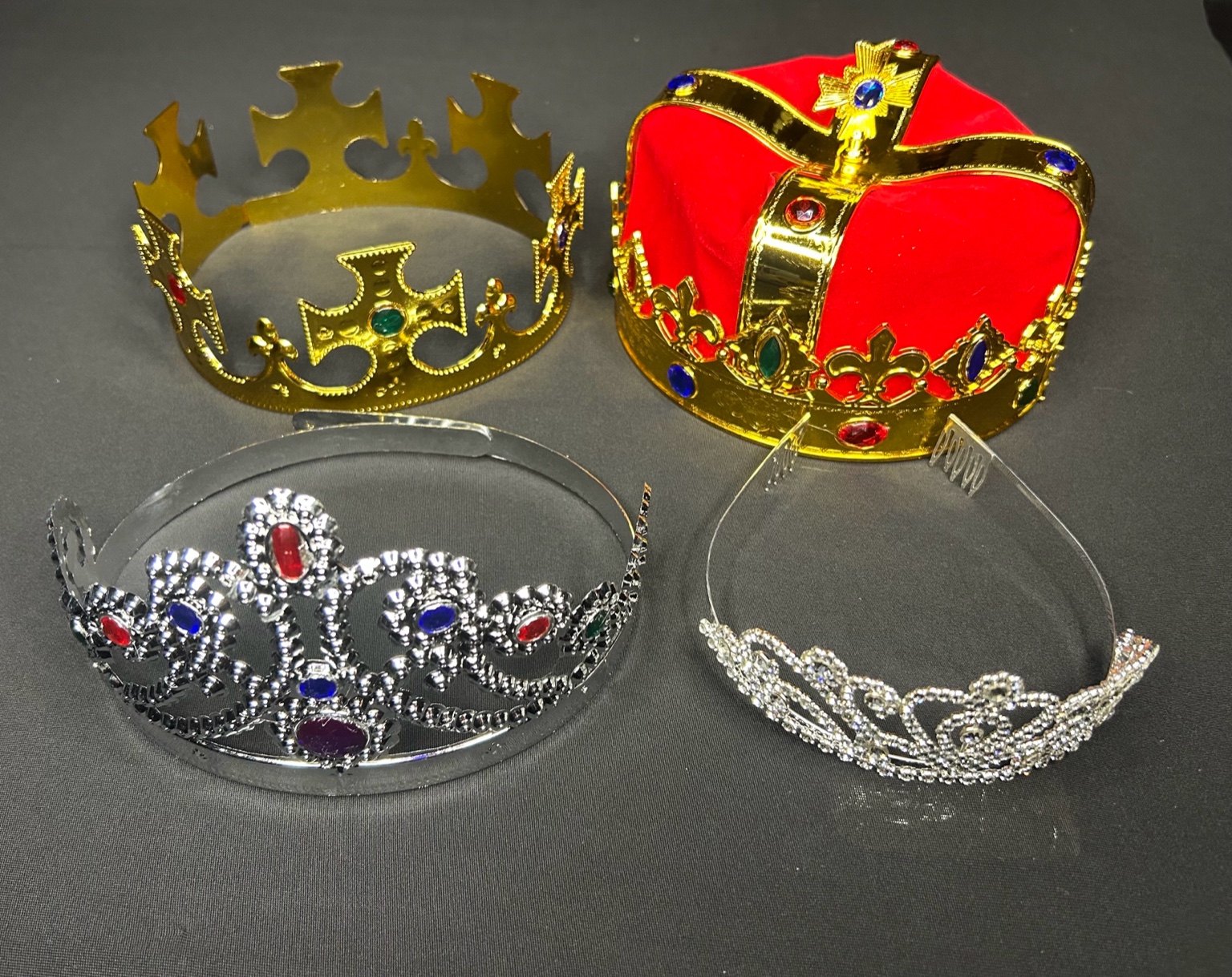 Crowns & tiaras